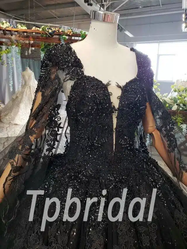 black wedding gown 564-06
