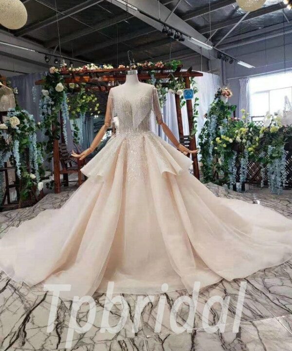 affordable wedding dress 581-01