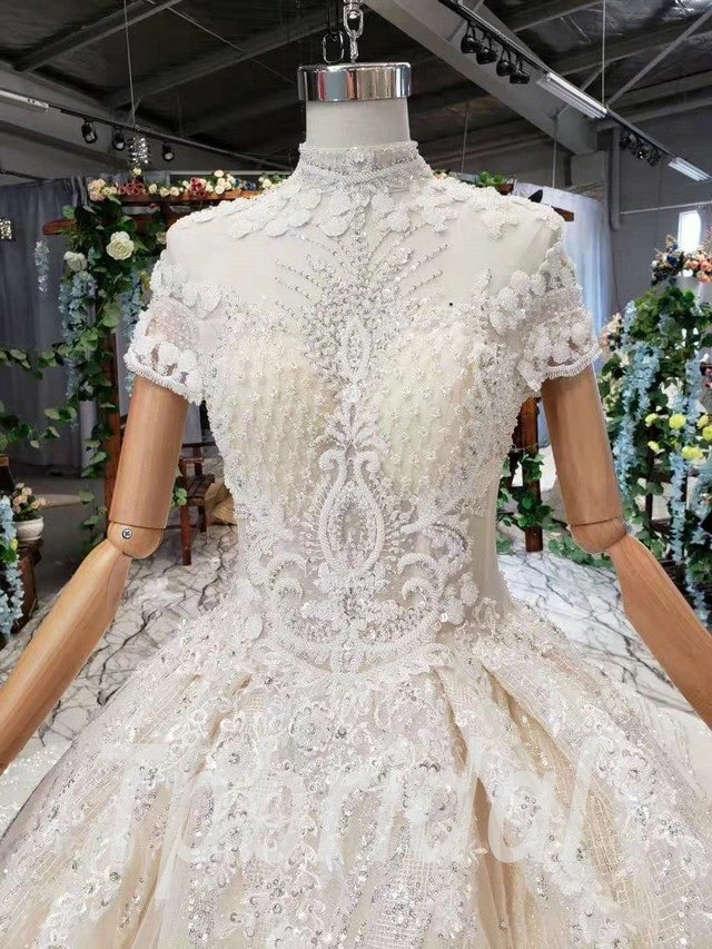 Short Sleeve Embellished Wedding Dress in White