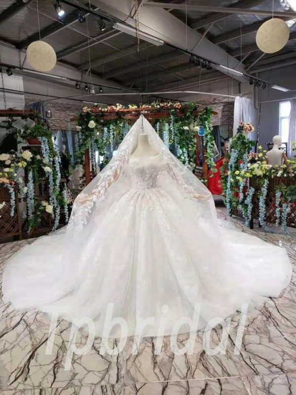 white ball gown wedding dresses 586-01