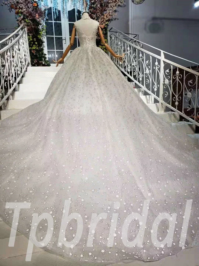 sleeveless ball gown wedding dress 615-02
