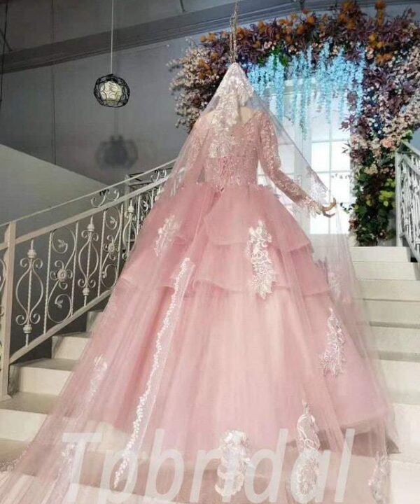 Alternative view of Pink Ball Gown Prom Dress Princess Long Sleeve With Veil