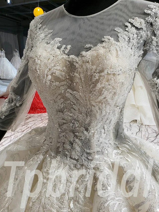 three quarter sleeve wedding dress 646-03