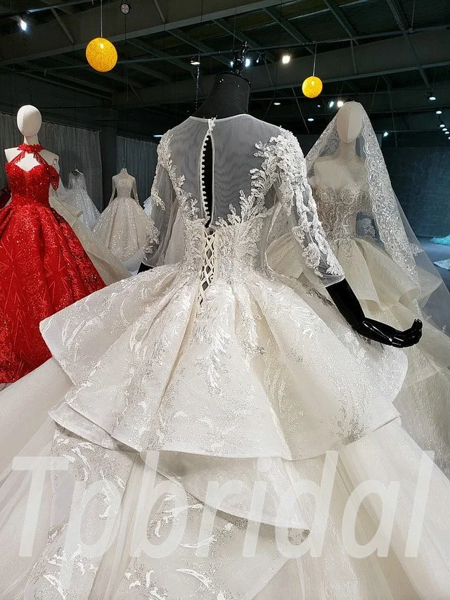 three quarter sleeve wedding dress 646-07
