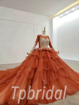 red wedding dress with veil 673-007