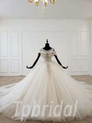 tulle ball gown 677-004