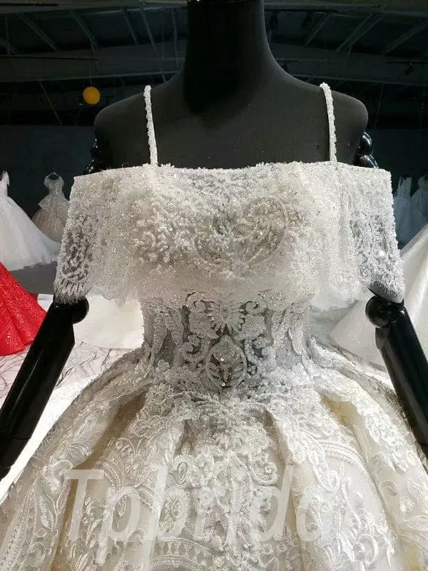 ball gown lace wedding dress 692-001
