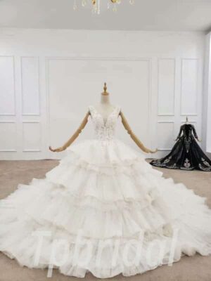 Tiered wedding dress 715-003