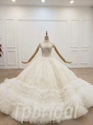 puffy wedding dress 732-001