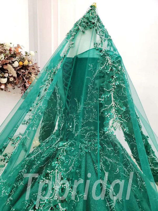 Forest Green Wedding Dress Long Sleeves Bridal Gown With Veil