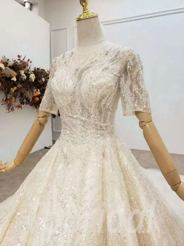 traditional wedding dress 755-005