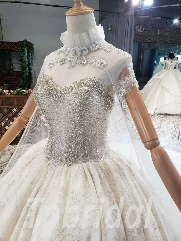 lace cape wedding dress 820-002