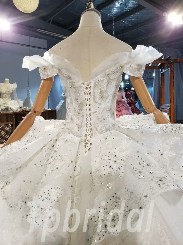 big ball gown wedding dress 853-001