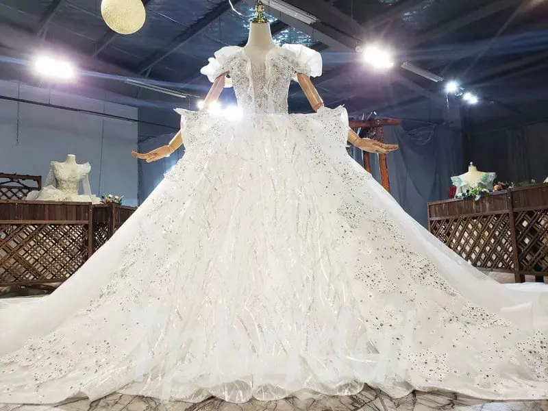 big ball gown wedding dress 853-012