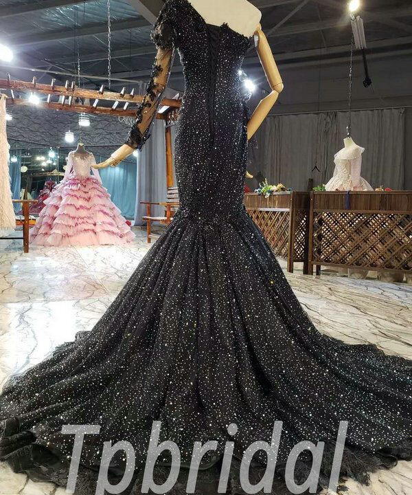 Alternative view of Black Mermaid Wedding Dress One Shoulder Long Sleeve Evening Dress
