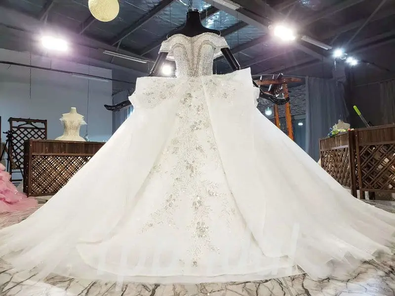 heavy wedding dress 862-011