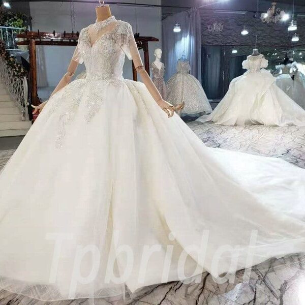 simple ball gown wedding dress 915-003
