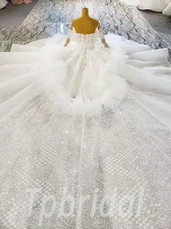 big ball gown wedding dress 935-008