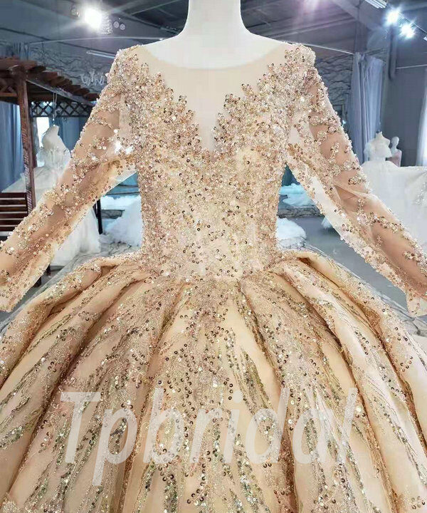 gold wedding gown 978-003
