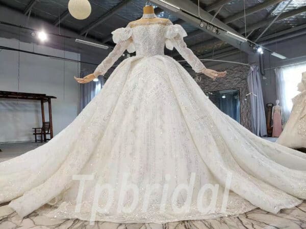 Off the shoulder long sleeve wedding dress 1017-007