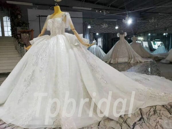 layered wedding dress 1037-004