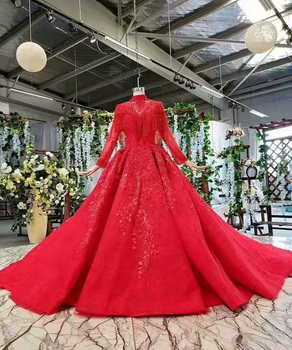 red bridal gown 1045-006