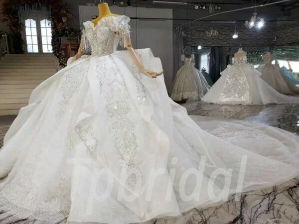 off the shoulder princess wedding dress 1054-004