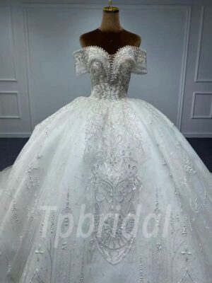 lace and pearl wedding dress 1067-006