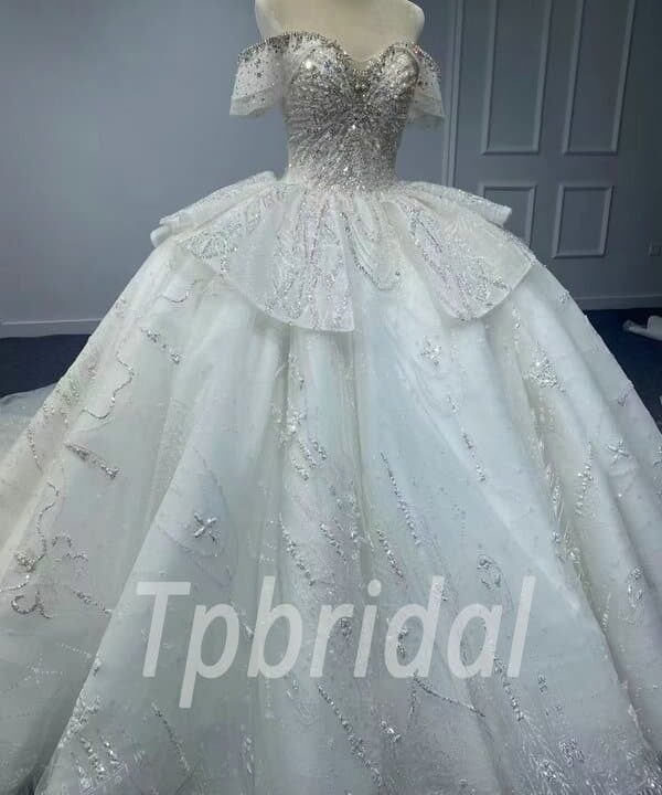 princess style wedding dress 1071-001princess style wedding dress 1071-001