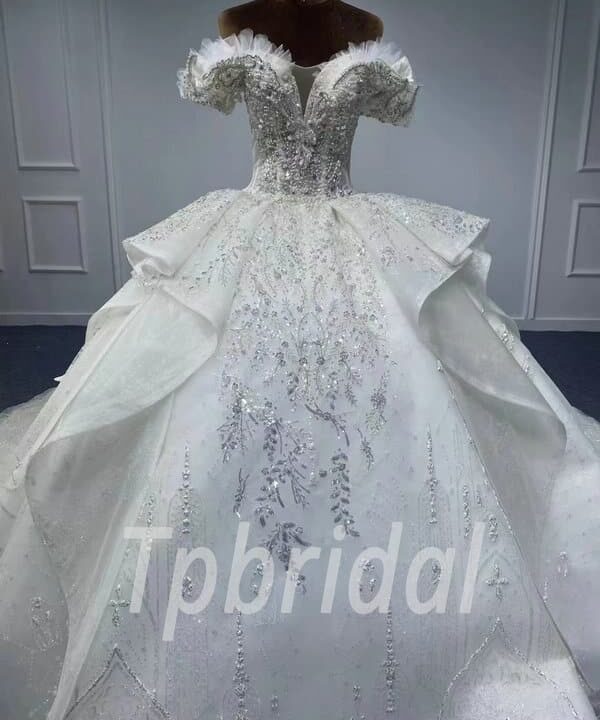 ruffled wedding dress 1068-005