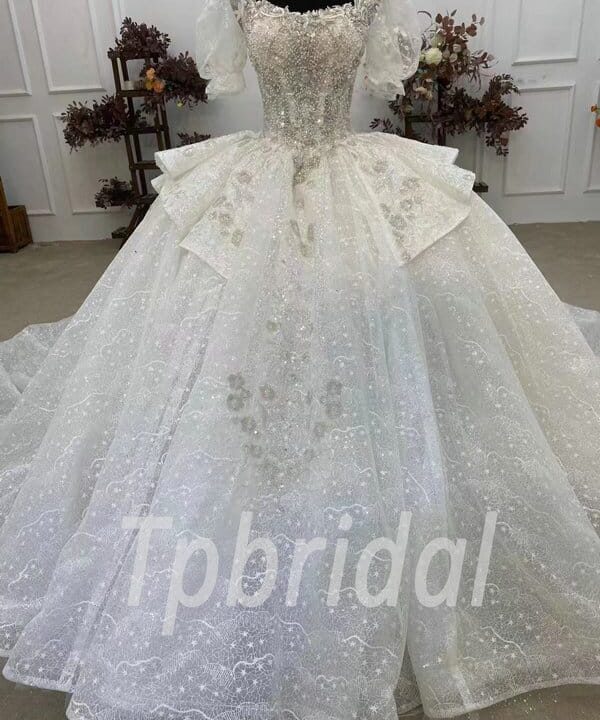 puffy wedding gown 1074-005puffy wedding gown 1074-005