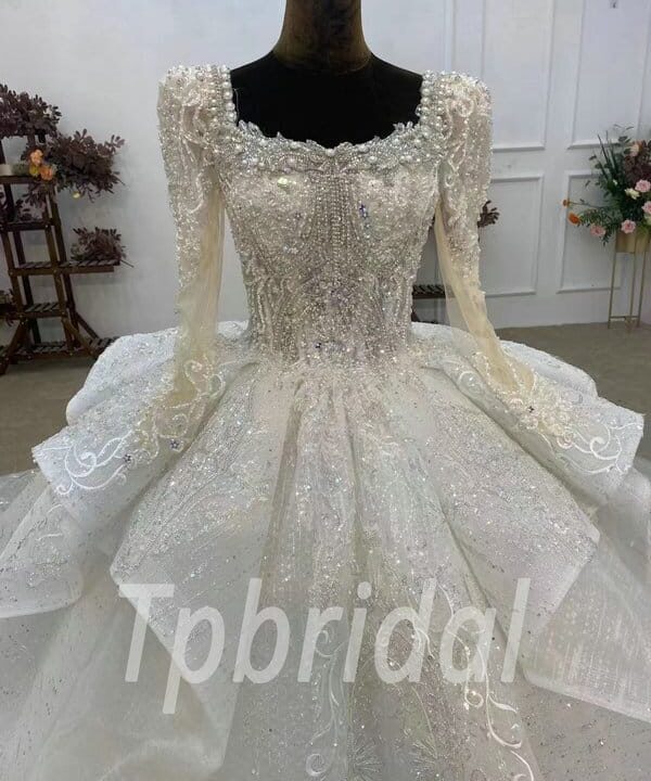 square neck long sleeve wedding dress 1075-002