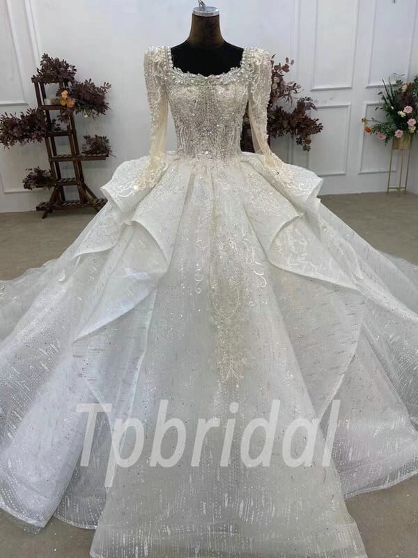 square neck long sleeve wedding dress 1075-003