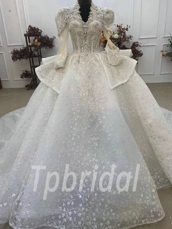 v neck long sleeve wedding dress 1076-004