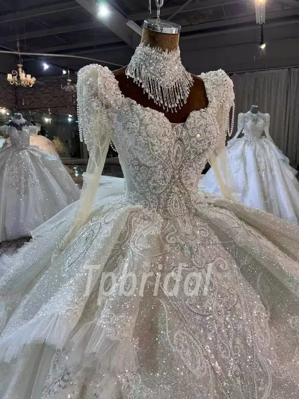 ball gown long sleeve wedding dress 1107-007