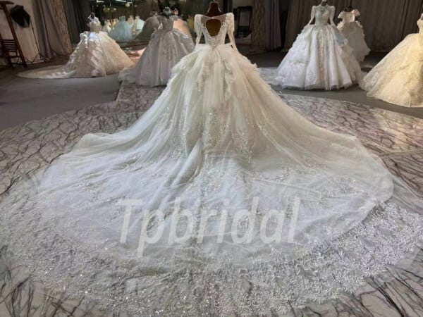 ball gown long sleeve wedding dress 1107-008