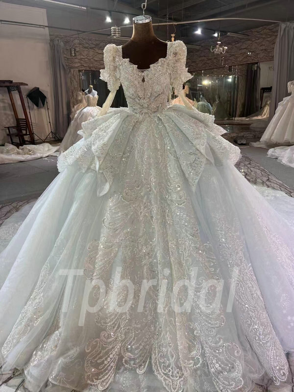 long sleeve princess wedding dress 1121-004