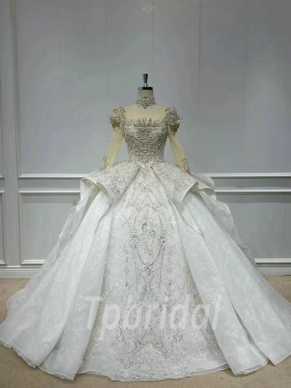 long sleeve lace ball gown wedding dress 1157-001