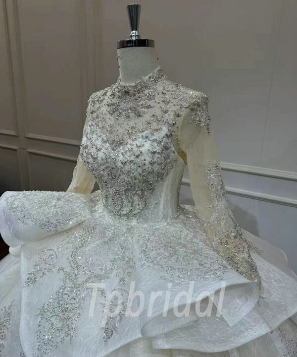 white lace ball gown wedding dress 1162-002