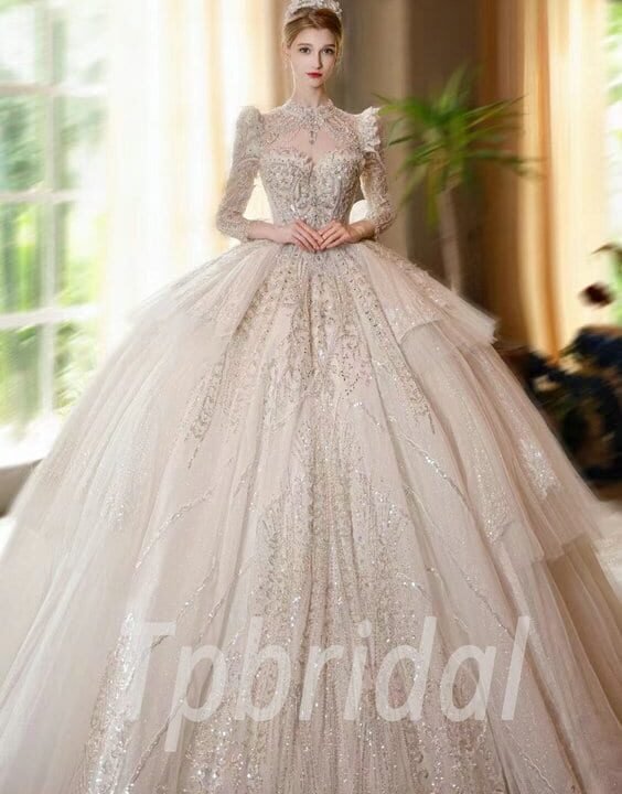long sleeve sweetheart wedding dress 1180-008