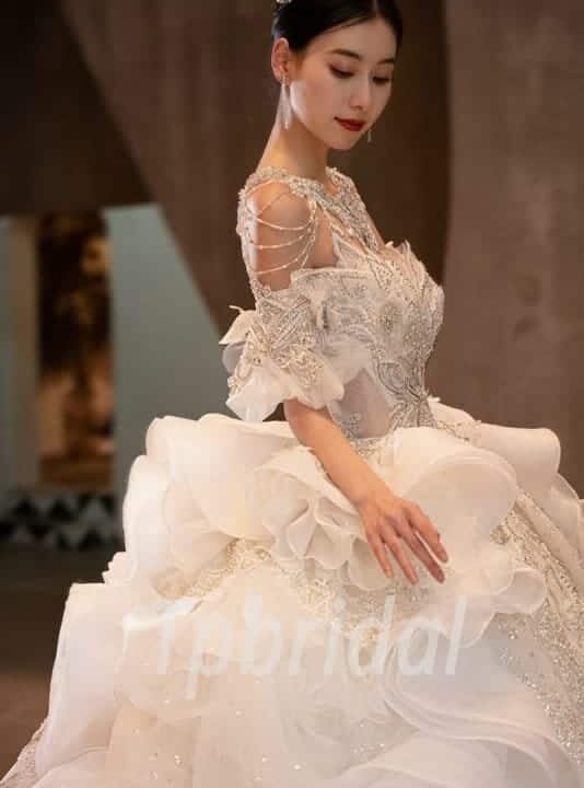 monarch train wedding dress 1175-005
