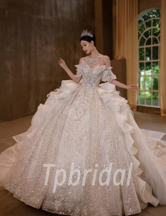 monarch train wedding dress 1175-009