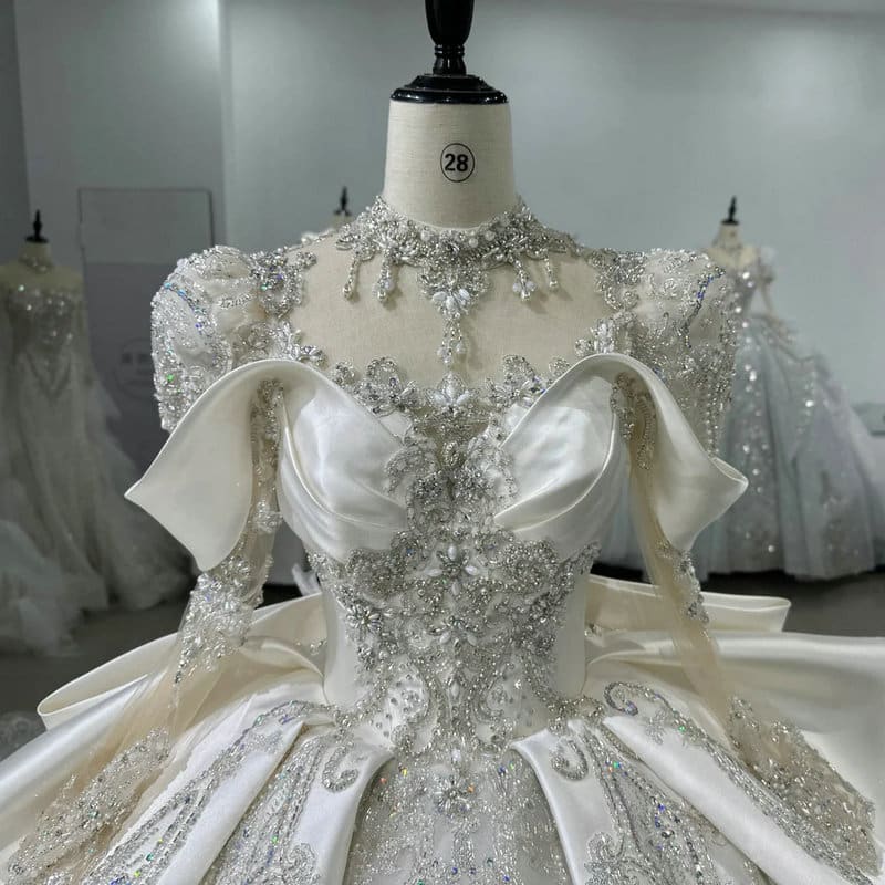 satin and tulle wedding dress 1610-05