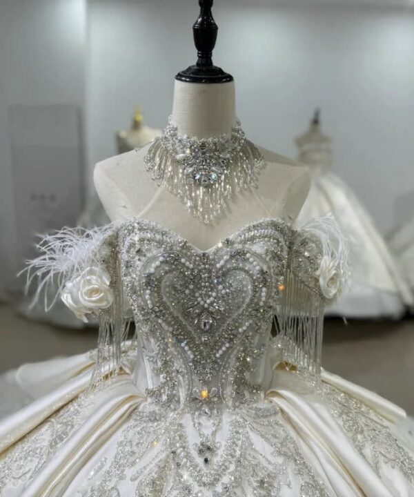 cinderella wedding dress 1612-04