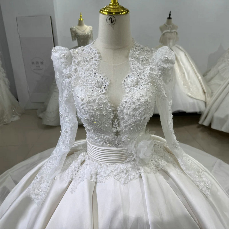plunging neckline wedding dress 1623-04