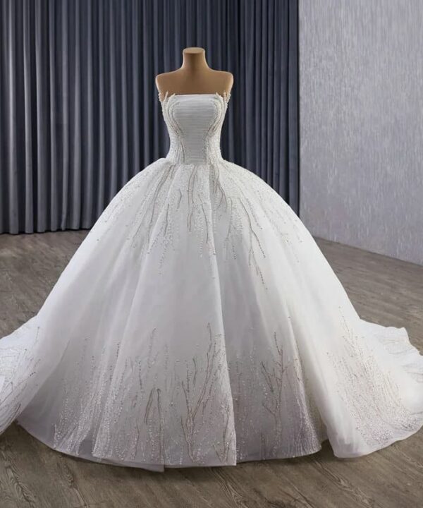 strapless ball gown wedding dress 1616-01