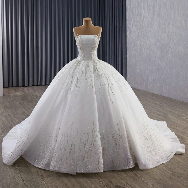 strapless ball gown wedding dress 1616-01