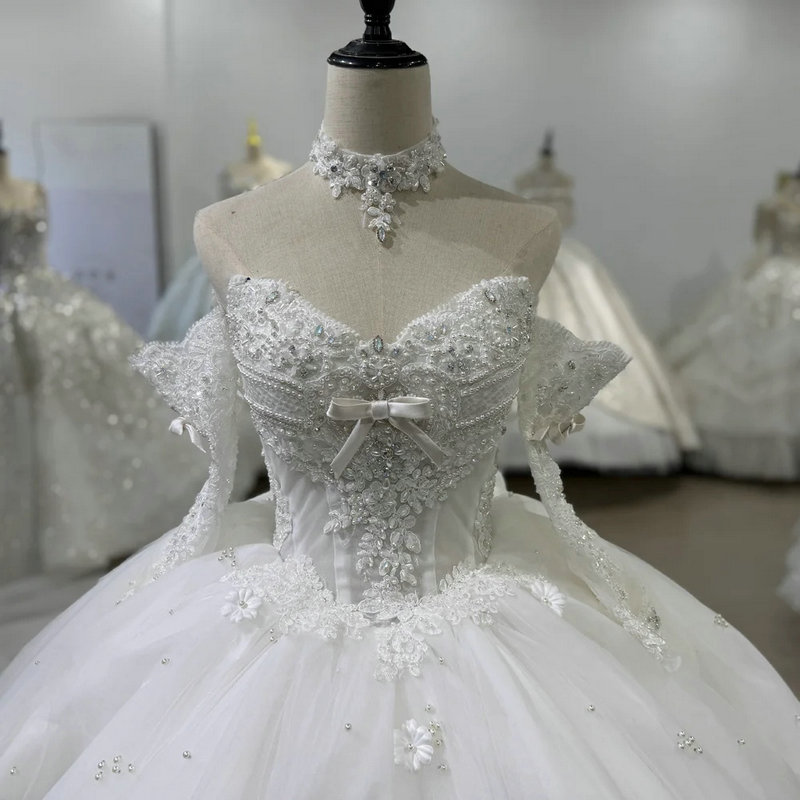 wedding dress with detachable sleeves 1626-04